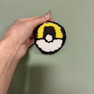 Pokémonos kulcstartó - ultra ball - táska & tok - kulcstartó & táskadísz - kulcstartó - Meska.hu
