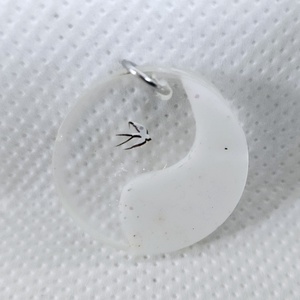 epoxy kör alakú jin jang medál - ékszer - nyaklánc - medál - Meska.hu