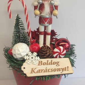 Karácsonyi dekoráció piros diótörős - Meska.hu