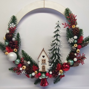 Karácsonyi ajtódísz házikóval, Otthon & Életmód, Dekoráció, Ajtó- és ablak dekoráció, Ajtódísz & Kopogtató, Virágkötés, MESKA