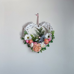 Hazaváró ,szíves -tavasz ajtódísz - otthon & életmód - dekoráció - ajtó- és ablak dekoráció - ajtódísz & kopogtató - Meska.hu