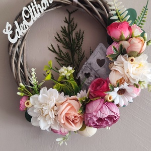 Hazaváró tavaszi romantikus ajtódísz , Otthon & Életmód, Dekoráció, Ajtó- és ablak dekoráció, Ajtódísz & Kopogtató, Virágkötés, MESKA