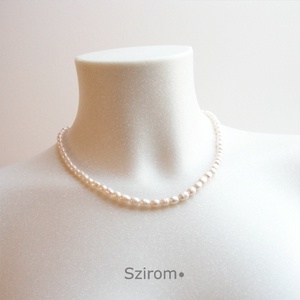 Örök divat - fehér tenyésztett gyöngy nyaklánc -  - Meska.hu