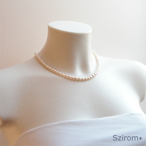 Örök divat - fehér tenyésztett gyöngy nyaklánc - Meska.hu