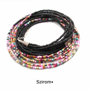 Színes egyéniség - fekete-tarka nyaklánc -  - Meska.hu