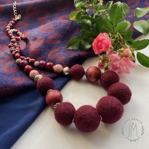 Bordó - ékszer - nyaklánc - gyöngyös nyaklánc - Meska.hu