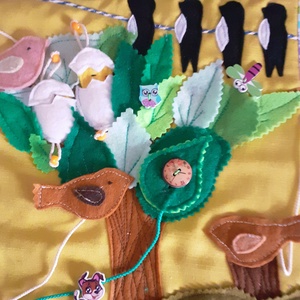 Kis madár család -oldal egy csendes könyvből., Játék & Sport, Textilkönyv & Babakönyv, Varrás, MESKA