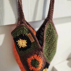 Horgolt női táska - táska & tok - kézitáska & válltáska - válltáska - Meska.hu