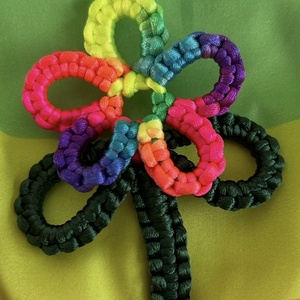 színes virág táskadísz, Táska & Tok, Kulcstartó & Táskadísz, Táskadísz, Csomózás, MESKA