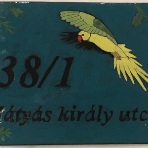 Madaras tűzzománc házszámtábla - otthon & életmód - ház & kert - házszám - Meska.hu