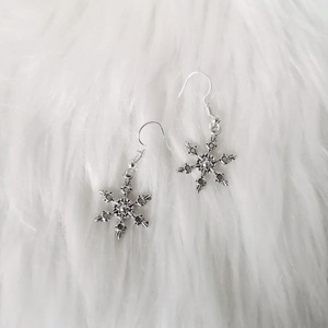 'Evy' hókristály fülbevaló - Meska.hu