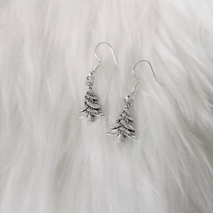 'Karácsonyfa' fülbevaló, Ékszer, Fülbevaló, Lógó fülbevaló, Ékszerkészítés, MESKA