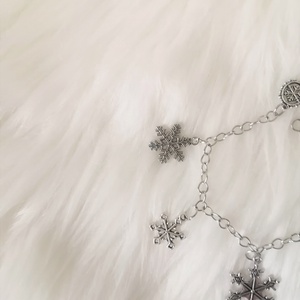 'Hókristályok' karkötő - ékszer - karkötő - Meska.hu 'Hókristályok' karkötő - ékszer - karkötő - Meska.hu