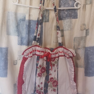Rózsás táska, Táska & Tok, Kézitáska & válltáska, Válltáska, Patchwork, foltvarrás, MESKA