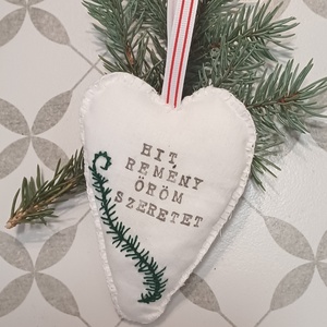 Adventi vászon szív Hit, Remény, Öröm, Szeretet felirattal - Meska.hu