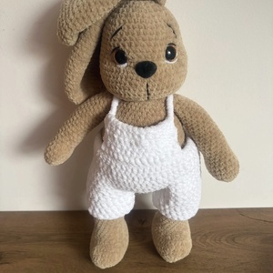 Kezét megnyomja csippanós tündéri nyuszi - Meska.hu