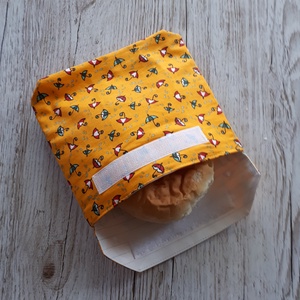 NoWaste uzsonnás tasak,sárga alapon piros és kék esernyőkkel  vászonból - táska & tok - uzsonna- & ebéd tartó - szendvics csomagoló - Meska.hu