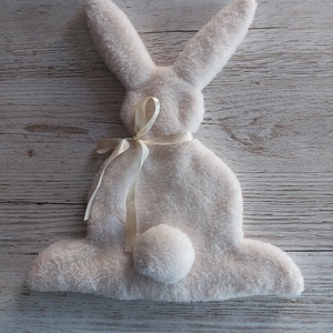 Húsvéti dekoráció,krémszínű wellsoft anyagból - Meska.hu