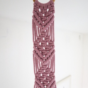 Lola makramé virágtartó - dusty pink - otthon & életmód - dekoráció - virágdísz és tartó - virágtartó - Meska.hu