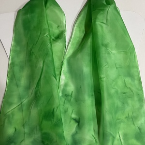 Zöld selyemsál a mindennapokra - ruha & divat - sál, sapka, kendő - sál - Meska.hu