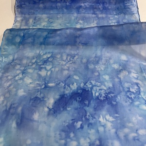 Kék jégvirágos hernyóselyem Sál - ruha & divat - sál, sapka, kendő - sál - Meska.hu