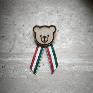 Kokárda, Ékszer, Kitűző és Bross, Famegmunkálás, MESKA