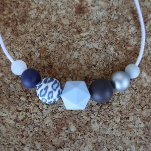 Szoncha szilikon szenzoros és rágcsalánc - ékszer - nyaklánc - bogyós nyaklánc - Meska.hu