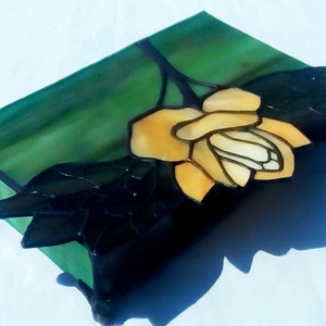 Art Nuovo sárga rózsás tiffany ékszerdoboz, Ékszer, Ékszertartó, Ékszerdoboz, Üvegművészet, Mindenmás, MESKA