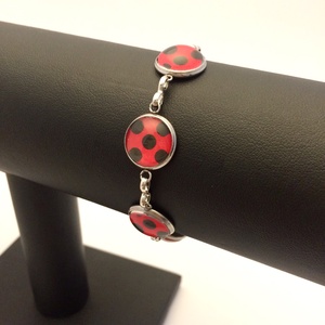 Katica piros fekete pöttyös nemesacél kislány karkötő -  - Meska.hu