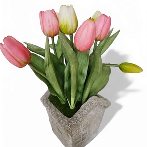 Tulipánok házikós kőkaspóban - otthon & életmód - dekoráció - asztal és polc dekoráció - asztaldísz - Meska.hu