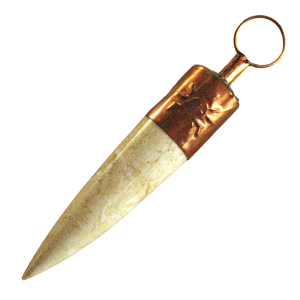 Agyar alakú medál, nyakék valódi kőből, rézből, pók / bogár mintával. Kézzel készült, egyedi darab. e13, Ékszer, Nyaklánc, Medál, Kőfaragás, MESKA