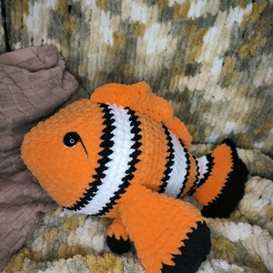 Horgolt óriás bohóchal, Játék & Sport, Plüssállat & Játékfigura, Hal, Horgolás, Varrás, MESKA
