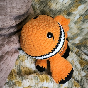 Horgolt óriás bohóchal - játék & sport - plüssállat & játékfigura - hal - Meska.hu