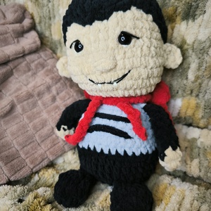 Horgolt vámpír  - játék & sport - plüssállat & játékfigura - más figura - Meska.hu