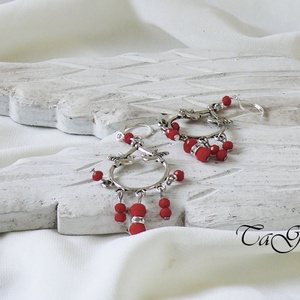 Öröm fülbevaló  piros korallgyöngyök, lógós, ezüst, évforduló, csak úgy, anyák napja - ékszer - fülbevaló - csillár fülbevaló - Meska.hu