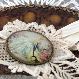 Rózsaágy  kitűző, bross, bronz, virágos, üveglencsés, nagyi, ajándék, szecesszió, , Ékszer, Kitűző és Bross, Kitűző, Ékszerkészítés, MESKA