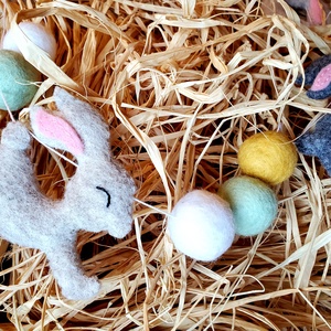 Nyuszis girland, füzér kiságyra, falra, polc alá - otthon & életmód - babaszoba, gyerekszoba - babaszoba, gyerekszoba - Meska.hu