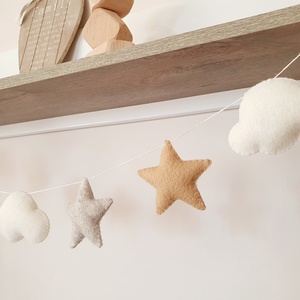 Unisex Csillagos felhős girland, Dekoráció babaszobába, kiságyra, falra, polc alá - otthon & életmód - babaszoba, gyerekszoba - babaszoba dekoráció - Meska.hu