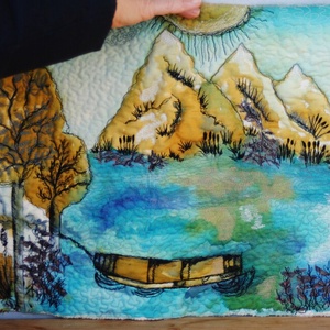 Csónakos- vízpart hegyekkel kézzel festett tűzött falikép, Otthon & Életmód, Dekoráció, Kép & Falikép, Fából készült kép, Festészet, Varrás, MESKA