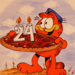 Garfield nagy tálon -  - Meska.hu