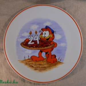 Garfield nagy tálon -  - Meska.hu