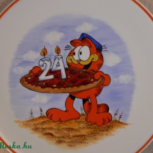 Garfield nagy tálon -  - Meska.hu