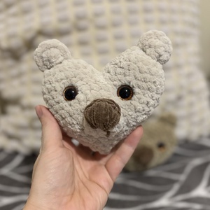 Bújós, pihe-puha horgolt maci � amigurumi figura - Meska.hu