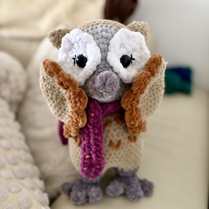  Bíborka Bagoly � kézzel horgolt, sálas amigurumi figura, Játék & Sport, Plüssállat & Játékfigura, Bagoly, Horgolás, MESKA