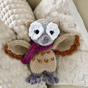  Bíborka Bagoly � kézzel horgolt, sálas amigurumi figura - játék & sport - plüssállat & játékfigura - bagoly - Meska.hu