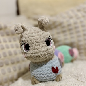 Szivárvány Szívecskés Hernyó � kézzel horgolt amigurumi - játék & sport - plüssállat & játékfigura - más figura - Meska.hu