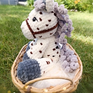 Hajnal plüss lovacska ló horgolásminta amigurumi - diy (csináld magad) - szabásminta, útmutató - horgolási minta - Meska.hu