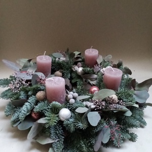 Adventi koszorú élővirág - otthon & életmód - dekoráció - virágdísz és tartó - csokor & virágdísz - Meska.hu