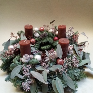 Adventi koszorú élővirág - otthon & életmód - dekoráció - virágdísz és tartó - csokor & virágdísz - Meska.hu