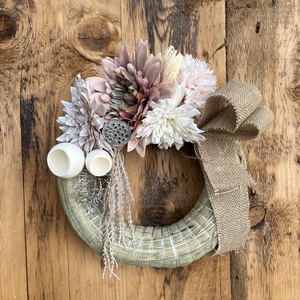 Gyékény sírdísz, koszorú , 25-30 cm - otthon & életmód - vallás - temetkezési tárgy - sírdísz, kegyeleti dísz - Meska.hu Gyékény sírdísz, koszorú , 25-30 cm - otthon & életmód - vallás - temetkezési tárgy - sírdísz, kegyeleti dísz - Meska.hu